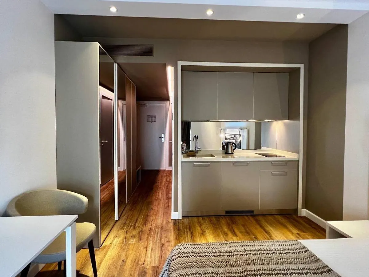 Batumi Deluxe Apartments 0*,