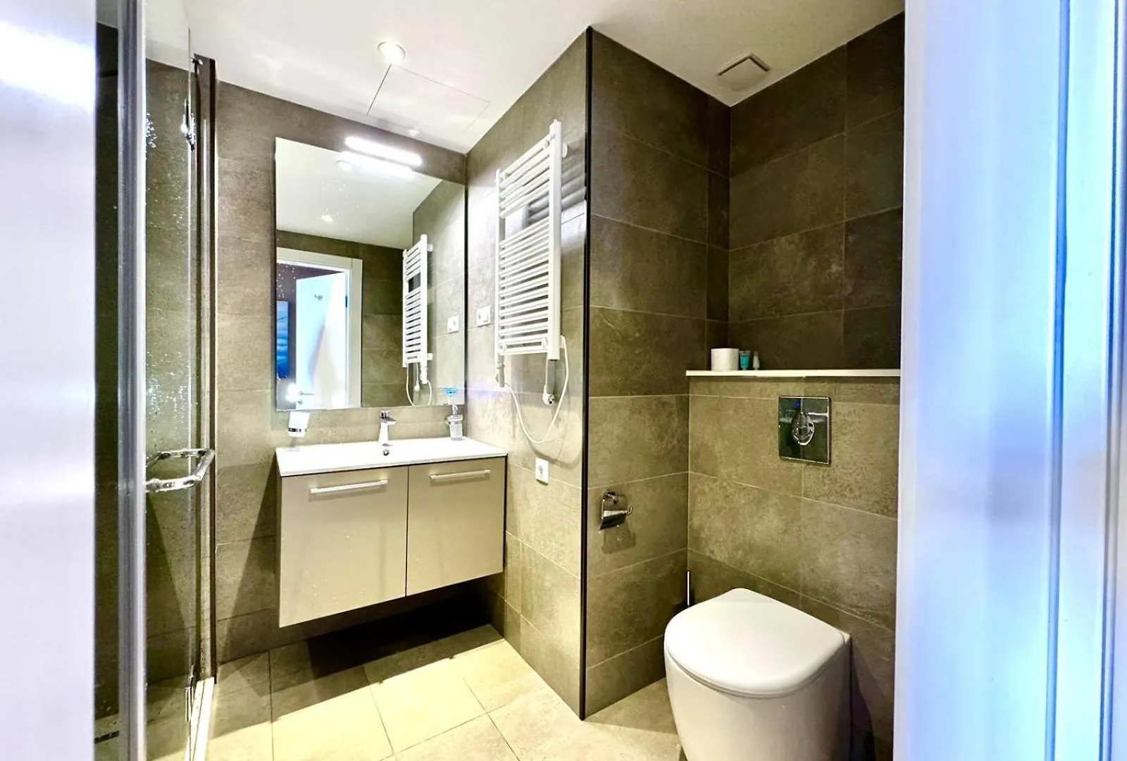 Batumi Deluxe Apartments 0*,  Georgia